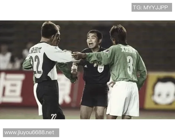 专访周伟揭秘足球成功秘诀与职业生涯背后的故事 专访周伟揭秘足球成功秘诀与职业生涯背后的故事