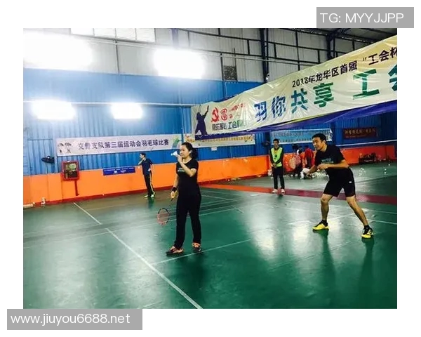 专访羽毛球明星周敏揭秘她的成功秘诀与奋斗历程 专访羽毛球明星周敏揭秘她的成功秘诀与奋斗历程