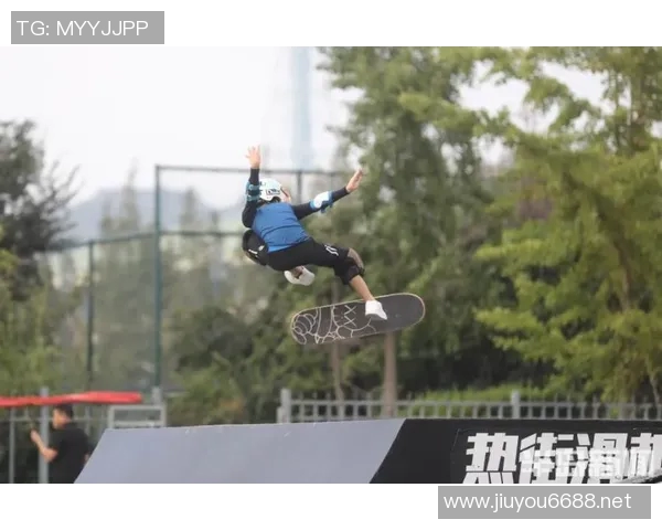 探索重庆滑板队如何通过运动滑板掌控城市体育文化的深层次影响 探索重庆滑板队如何通过运动滑板掌控城市体育文化的深层次影响