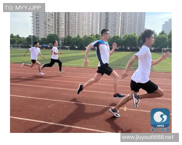 重庆飞盘队的转型之路探索运动攀岩联赛新机遇与挑战 重庆飞盘队的转型之路探索运动攀岩联赛新机遇与挑战