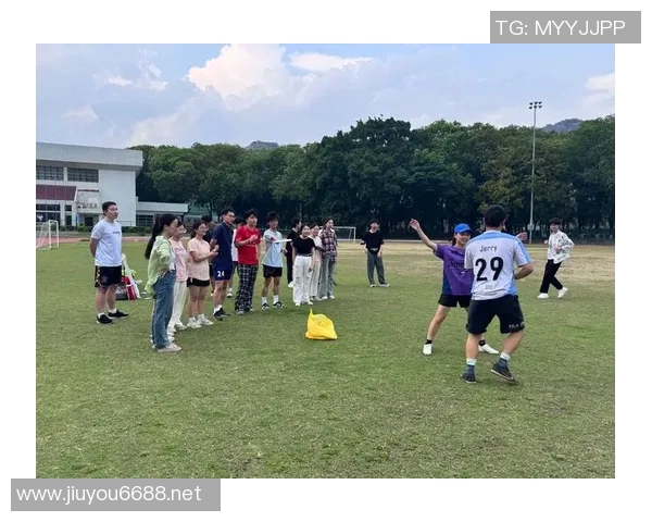 今年运动数据重庆飞盘队战术解析如何在比赛中提升团队协作与胜率 今年运动数据重庆飞盘队战术解析如何在比赛中提升团队协作与胜率